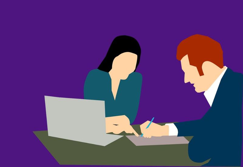 How to Host a Hybrid Meeting Successfully